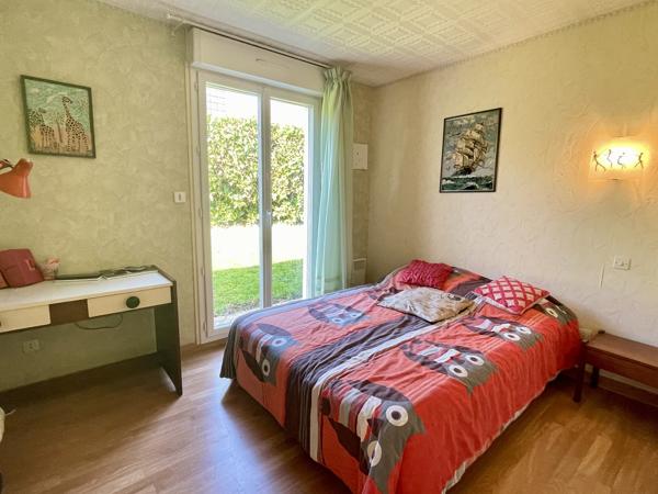 Guidel, Vie de Plain-Pied & Proximité Des Commerces Pour Cette Familiale de 140m² Au Sol