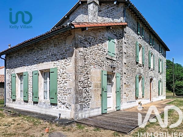 Maison à vendre 4 pièces 166 m² Saint-Christophe-sur-Roc