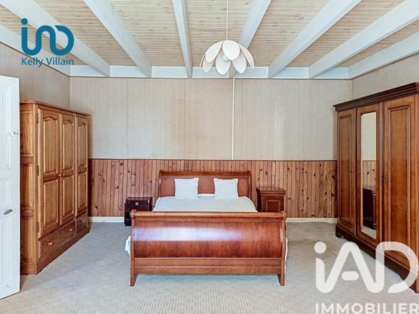 Maison à vendre 4 pièces 166 m² Saint-Christophe-sur-Roc