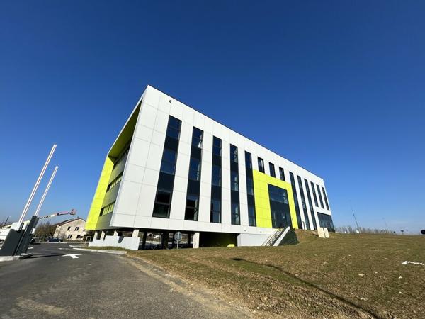 BUREAUX à LOUER de 329 m²