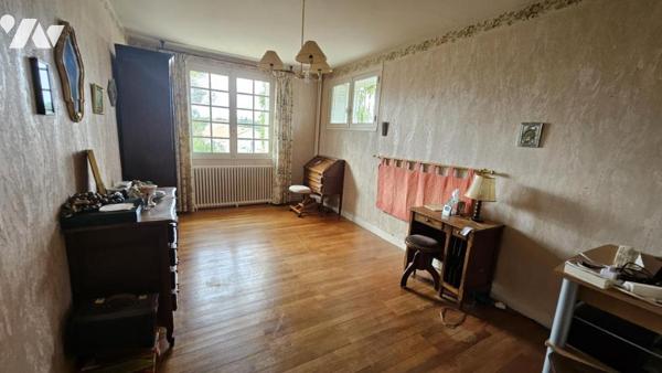 A vendre à VIVONNE - Une maison de ville de 119m² avec garage