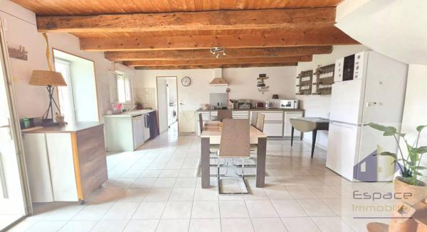 Maison Coup de cœur de 120m² à Thairé