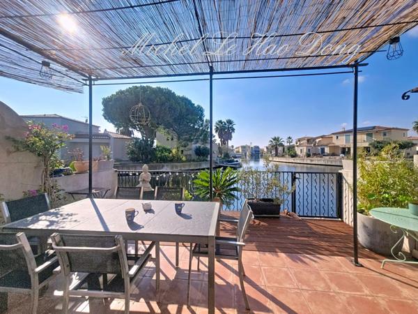 Maison en marina de type P4 en duplex à vendre à Aigues-Mortes (30220)