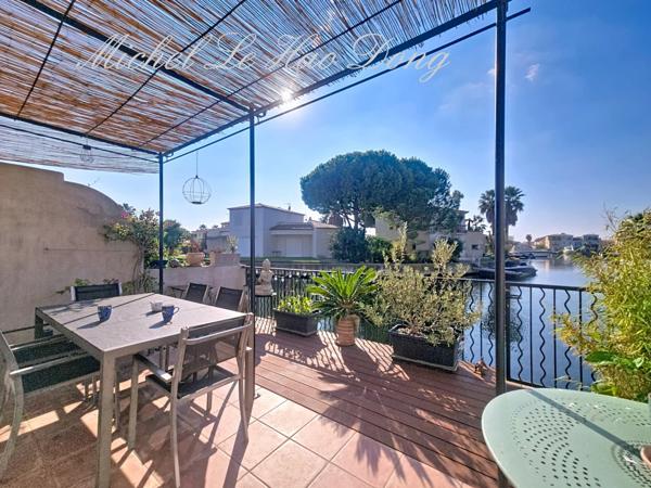 Maison en marina de type P4 en duplex à vendre à Aigues-Mortes (30220)