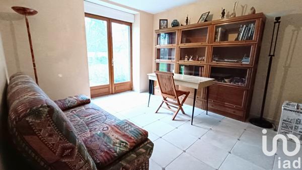 Maison rustique 8 pièces de 184 m² à Chavin (36200)