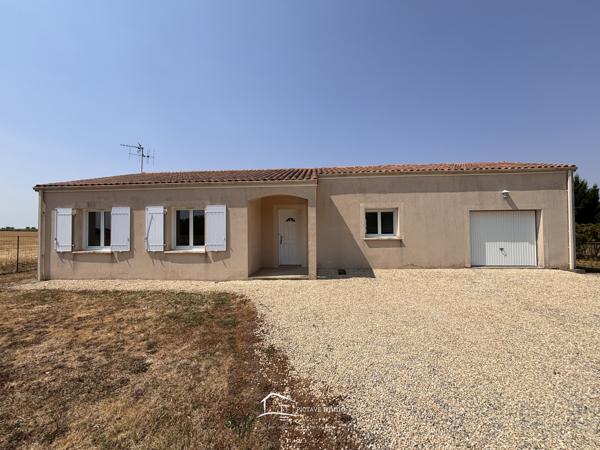 Pavillon T5 100m² Rouillé (86480)