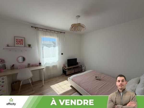 Maison
         6 pièces
        - 147 m² Exclusivité 400 000 € *