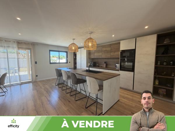 Maison
         6 pièces
        - 147 m² Exclusivité 400 000 € *