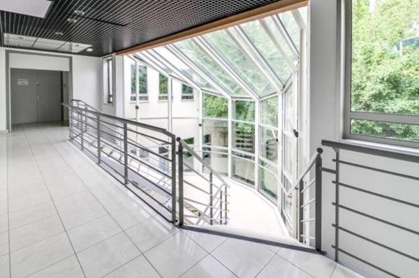 Bureaux à louer à Eragny cadre verdoyant dans immeuble indépendant