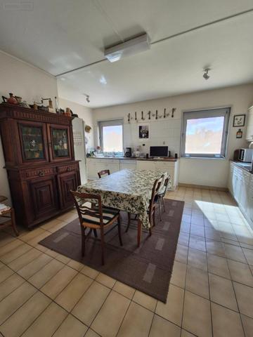 Appartement à vendre à Chalon-sur-Saône en Saône-et-Loire (71100), ref :   
SAINTE-MARIE