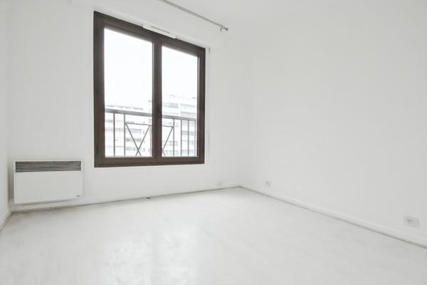 DUPLEX DERNIER ETAGE 4 P  TERRASSES & PARKINGS