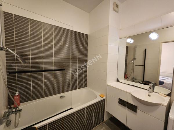 Quartier Sisley: grand 2 pièces  de 55m² avec terrasse, cave et parking
