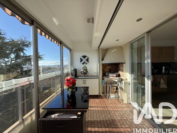 Appartement à vendre 3 pièces 74 m² Saint-Laurent-du-Var