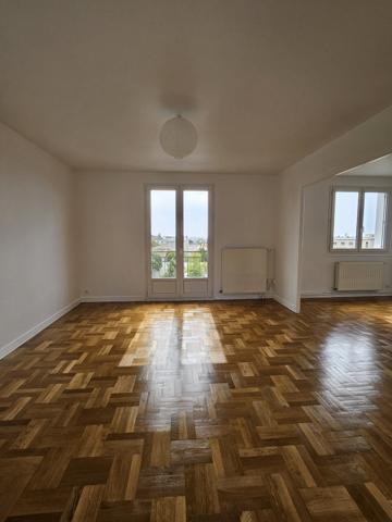LOCATION Appartement 3 pièces 81m² NIORT