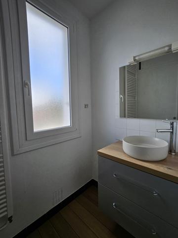 LOCATION Appartement 3 pièces 81m² NIORT
