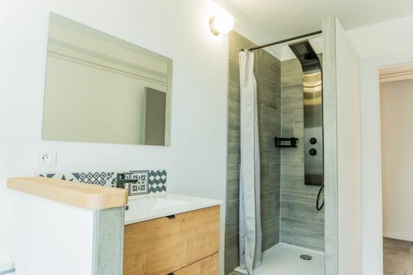 Appartement à vendre |                                       Pau |                                        3 pièces  |  71 m²