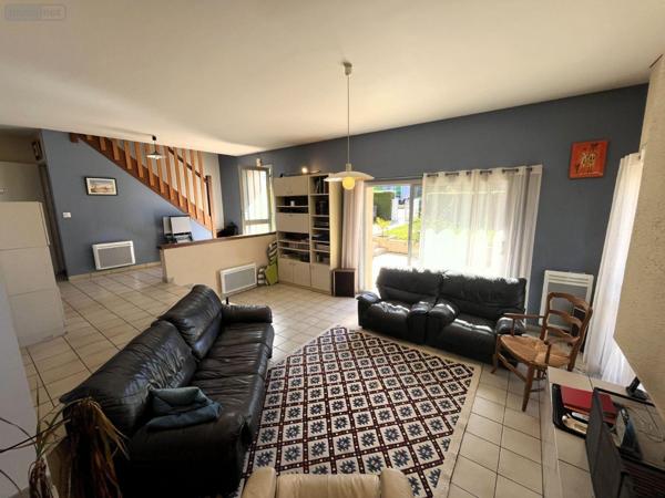 Maison à vendre à Courseulles-sur-Mer dans le Calvados (14470), ref : 10615/204