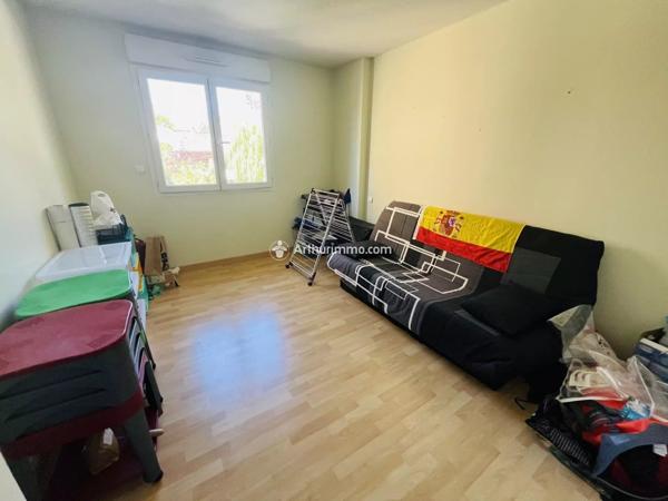 Location Appartement 3 pièces 70 m2 à Millau