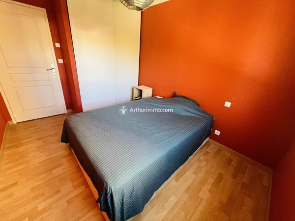 Location Appartement 3 pièces 70 m2 à Millau