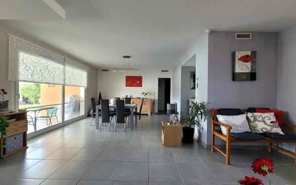 Maison à vendre    4 pièces •  Labastidette