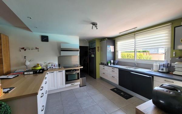 Maison à vendre    4 pièces •  Labastidette