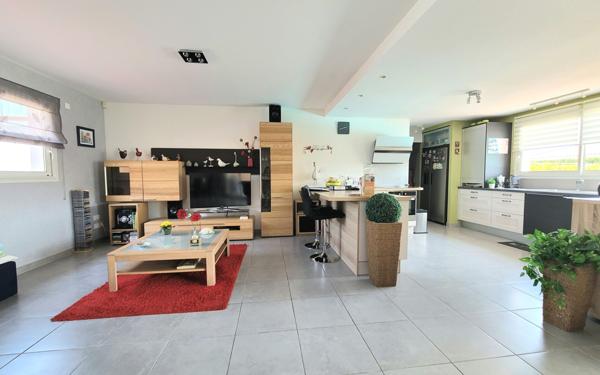 Maison à vendre    4 pièces •  Labastidette