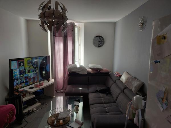 T2 de 37m2 rue auzias 13003 Marseille