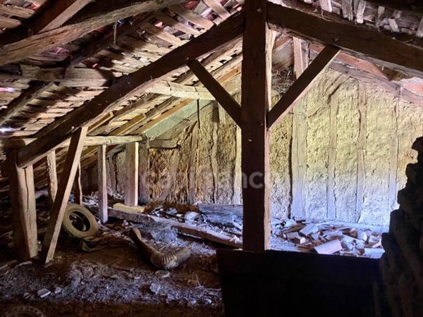 Dpt Gers (32), à vendre proche d’ESTANG ensemble de 3 maisons pour un total de 193 m2 sur 1466 m2 de terrain