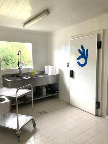 Local commercial à vendre : laboratoire alimentaire Le grand luce