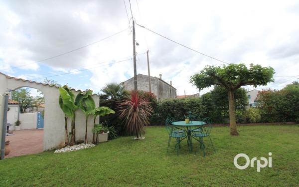 Maison à vendre    5 pièces •  Le Gua