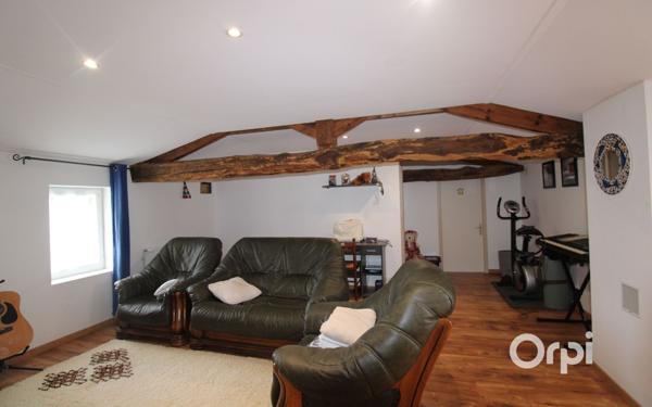 Maison à vendre    5 pièces •  Le Gua