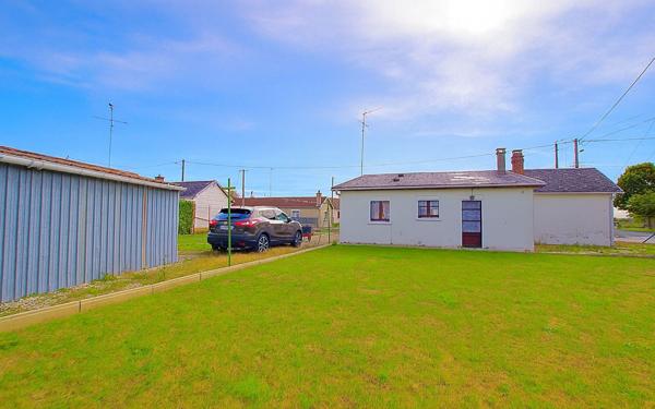 Maison à vendre    3 pièces •  Eppeville