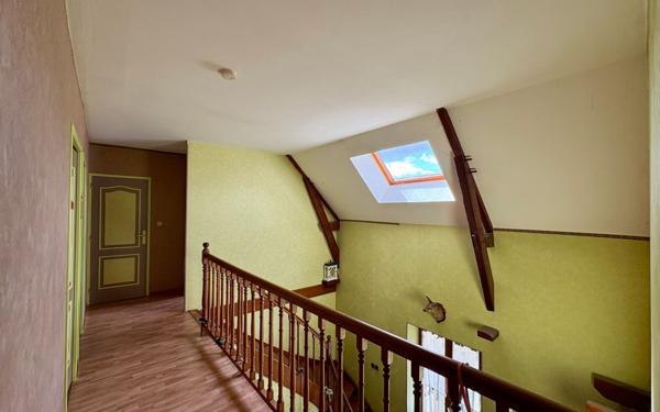 Maison à vendre    6 pièces •  Nalliers