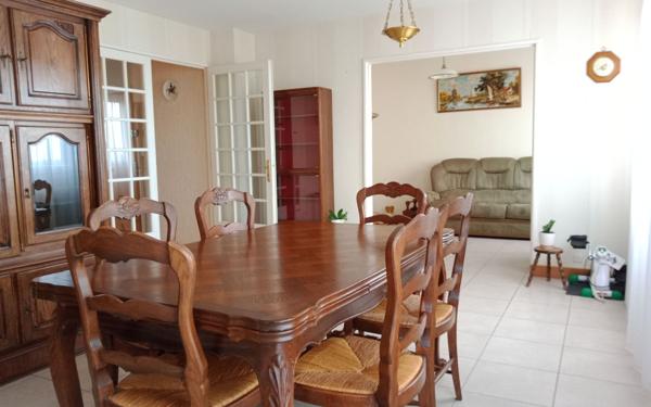 Appartement à vendre    5 pièces • 89,45 m2 Dijon