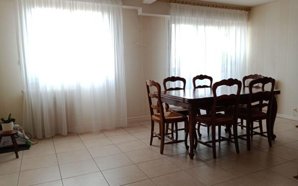 Appartement à vendre    5 pièces • 89,45 m2 Dijon