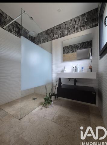 Maison à vendre 5 pièces 166 m² Villeneuve