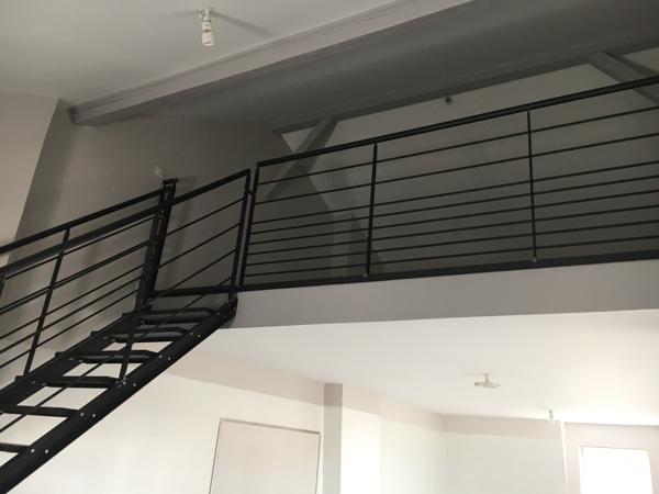 IMMEUBLE DE BUREAUX A LOUER - 219 M2 - SAINT-QUENTIN