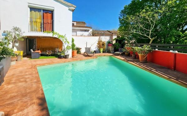 Maison à vendre    4 pièces •  Sainte-Anastasie