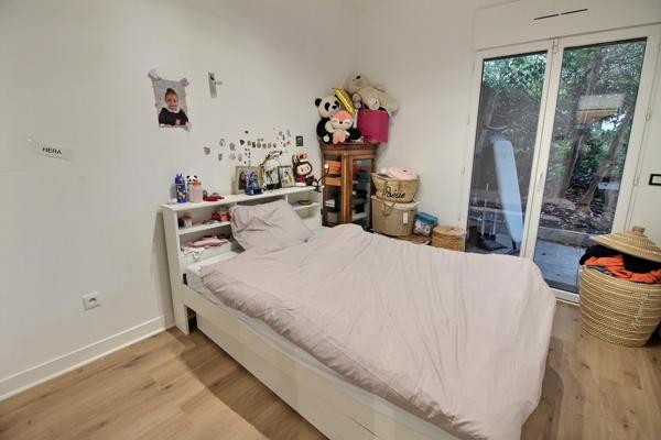 Appartement Suresnes 4 pièce(s) 93.19 m2