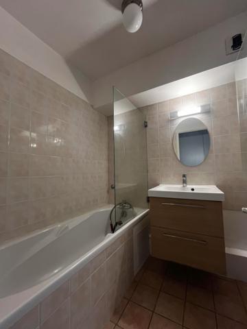 Magnifique appartement F1 entièrement rénové d'une superficie de 34,40m² idéalement situé proche du centre ville de Luzarches