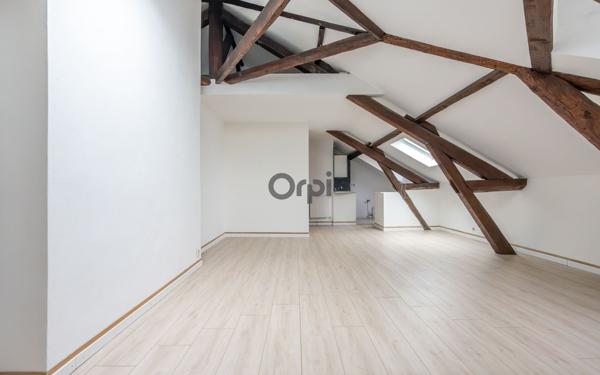 Appartement à vendre    1 pièce • 31,27 m2 Saint-Maur-des-Fossés