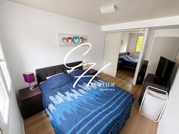CHAMP SUR DRAC Appartement T5 spacieux
