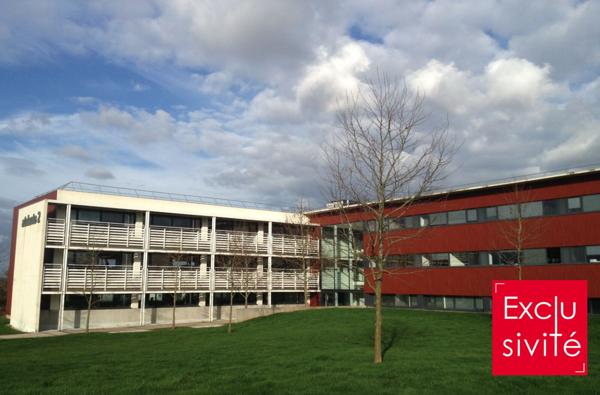 Bureaux à louer à Saint-Herblain avec ascenseur et parkings couverts