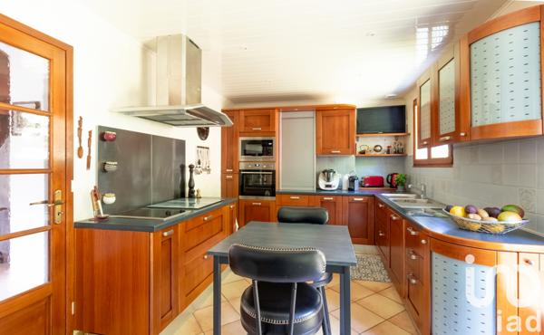 Maison à vendre 6 pièces 173 m² Vaux-sur-Seine