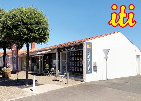 Maison rénovée proche océan et commerces