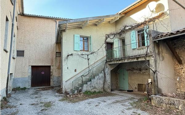 Maison à vendre    5 pièces • 93 m2 Aspres-sur-Buëch