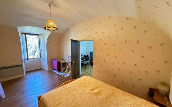 Maison à vendre    5 pièces • 93 m2 Aspres-sur-Buëch