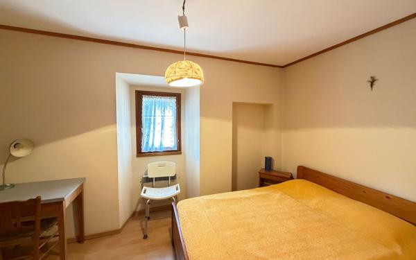 Maison à vendre    5 pièces • 93 m2 Aspres-sur-Buëch