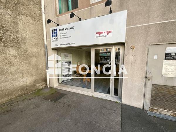 À vendre Local commercial 76 m² - Villeurbanne 69100