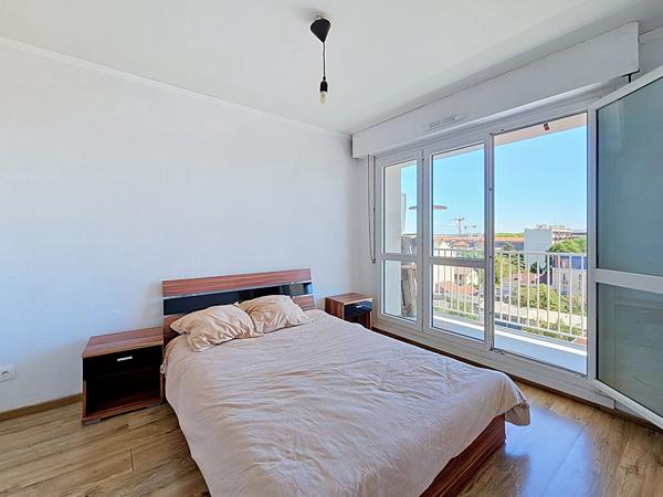 Appartement F2 de 42 m² avec grand balcon, parking privatif et cave ? Quartier Saurupt / Jeanne d'Arc / Leclerc